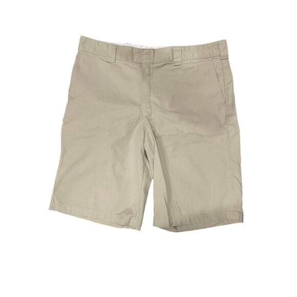 Dickie flex original relaxed fit chino Shorts size 40 - Picture 1 of 3